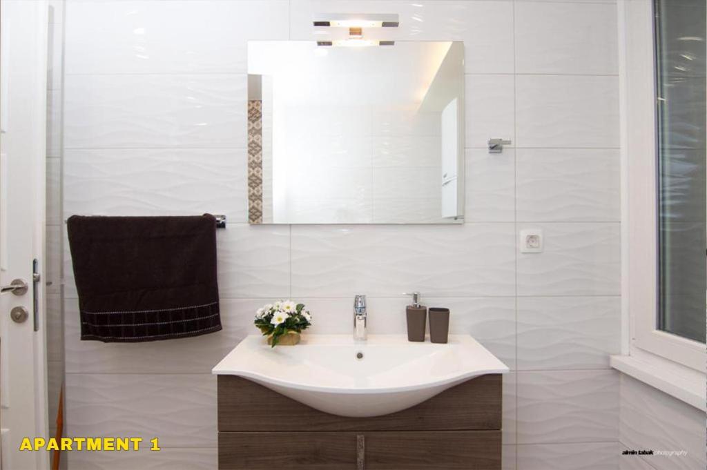 Residence 14 ซาราเยโว ภายนอก รูปภาพ